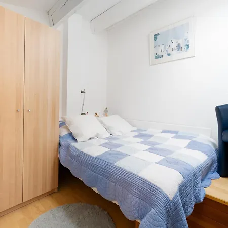 Apartamento Lush In By The *